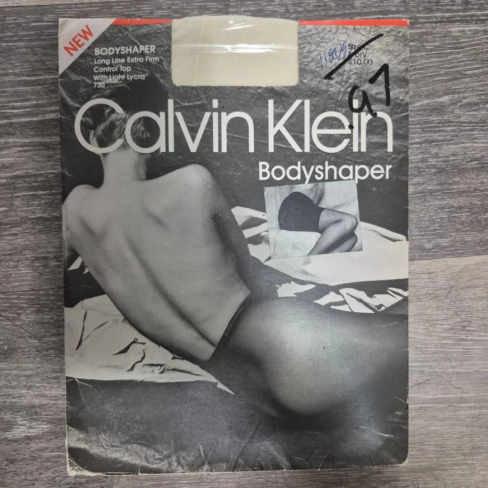 Vintage Calvin‎ Klein Ultra Sheer Light Lycra Pantyhose Control top Size C Ivory